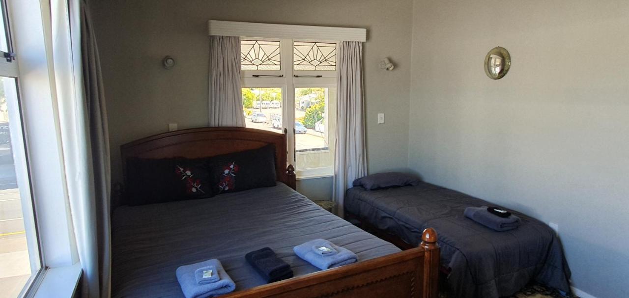 Hotel Motueka Backpackers, Loud Live Music Friday Saturday Nights Экстерьер фото